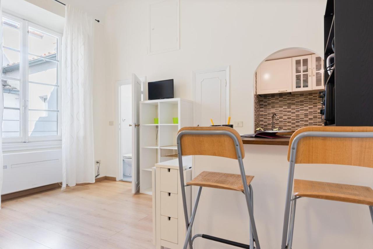 Pergola Modern And Cozy Studio Firenze Bagian luar foto